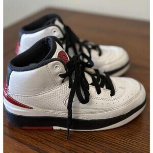 Nike Air Jordan 2 Retro DQ8564-106 Unisex Kids White Red Athletic Shoes Size 11C